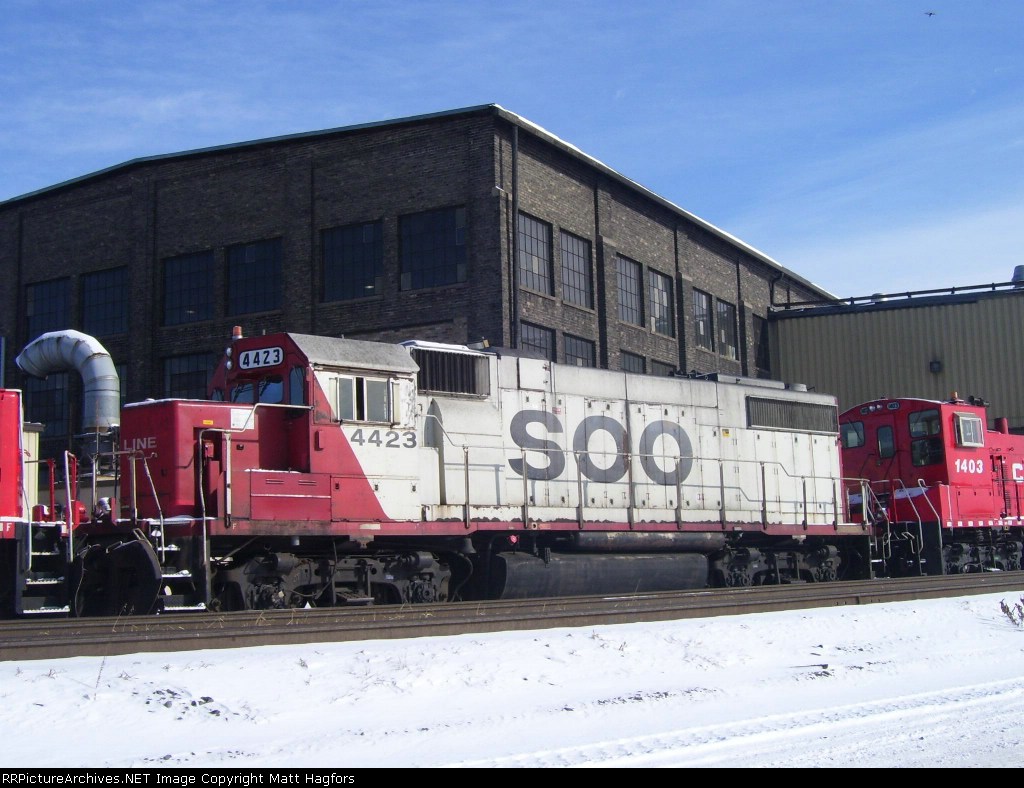 SOO 4423